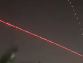 لحظة إطلاق الصواريخ باتجاه السفارة الأمريكية فى بغداد.. فيديو