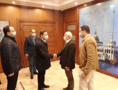 محافظ بورسعيد يستقبل رئيس الأعلى للإعلام للمشاركة فى احتفالات النصر.. صور