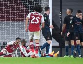 التعادل 1-1 يحسم الشوط الأول لقمة ارسنال ضد مان سيتي بمشاركة الننى.. فيديو
