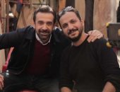 بيتر ميمي لـ كريم عبد العزيز : فخور جدًا بالعمل معك