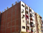 محافظ أسوان يرصد مخالفة بناء فى أحد العقارات ويوجه بتحرير محضر‎ .. صور