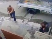 كاميرا مراقبة تقود الشرطة العراقية للقبض على قاتلى السلمانى أمام منزله.. فيديو