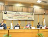 تفاصيل ندوة علماء ودبلوماسيين القارة السمراء وفنانين بجامعة أسيوط.. صور