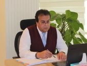 وزير التعليم العالى يهنئ للدكتور حسام الملاحى لتعيينه عضوًا بمجلس الشيوخ