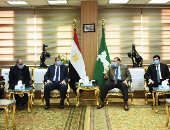 وزير القوى العاملة فى الشرقية لمتابعة تنفيذ الإجراءات الوقائية