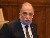 نواب وأحزاب يهنئون الرئيس والمصريين بمناسبة العام الجديد.. الوفد: سنظل جميعا صفا واحدا لتحقيق التنمية.. دعم مصر: علينا التكاتف والالتزام بالإجراءات الاحترازية للوصول لبر السلامة.. وحماة وطن: عام رخاء على بلدنا