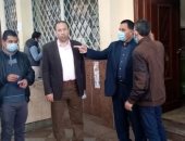 رئيس السكة الحديد يتفقد محطة مصر لمتابعة إجراءات مواجهة كورونا