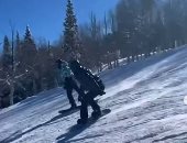 كايلي وكيندال جينر تودعان عام 2020 برحلة تزلج.. فيديو وصور