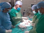 عملية جراحية ناجحة لطفلة تعانى من عيب خلقى فى الأمعاء بمستشفى الأقصر العام