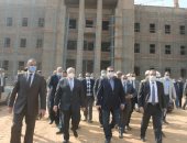 الخشت يتابع سير العمل بمشروع جامعة القاهرة الدولية بمدينة 6 أكتوبر 