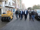 محافظ المنوفية يتفقد أعمال رصف شارع حضانة الفاروق بشبين الكوم.. صور