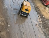 قارئ يشكو سوء الصرف الصحى في شارع الجوازات بالشرقية .. ورئيس المدينة يستجيب