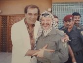 رانيا محمود ياسين تكشف عن صورة نادرة لوالدها مع الرئيس الفلسطينى ياسر عرفات