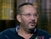 كمال أبو رية ضيف شرف مسلسل "هجمة مرتدة" مع أحمد عز