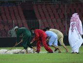 تأجيل انطلاق مباراة الاتحاد ضد ضمك بالدوري السعودي نصف ساعة بسبب الأمطار.. فيديو