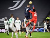 يوفنتوس ضد ساسولو.. إصابة ديبالا ومكينى وحالة طرد فى الشوط الأول "فيديو"
