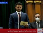 حسام غالى وحازم إمام يؤديان اليمين الدستورية أمام جلسة النواب الافتتاحية 