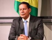 صحيفة: نائب رئيس البرازيل يتحدى بولسونارو ويعلن تلقيه لقاح كورونا