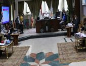 محافظ جنوب سيناء يجتمع القيادات التنفيذية للمحافظة لمناقشة الخطة الاستثمارية