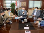 محافظ بنى سويف يبحث إمكانية جذب المجموعة للاستثمار للدفع بالحركة التجارية