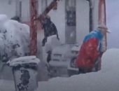 الثلوج تغطى شوارع مدينة ألمانية وتعرقل حركة المرور بسبب ارتفاع الجليد.. فيديو