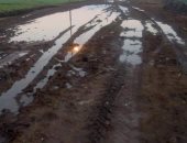 قارئ يناشد المسئولين رصف طريق بمنطقة حفير شهاب الدين بالدقهلية.. والمحافظة ترد