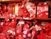 شعبة الهدايا: 2 مليون دولار واردات هدايا عيد الحب وأسعارها بين 400 و800 جنيه
