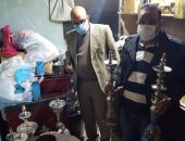 تحرير محضر لإحدى الكافيهات على شاطئ بورسعيد بسبب الشيشة.. صور