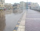 أمطار متوسطة تضرب محافظة الإسكندرية.. صور