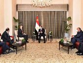 الرئيس السيسى يلتقى رئيس وزراء الأردن فى العاصمة عمان 