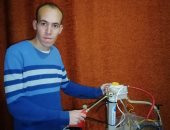 "محمد" يتخترع جهازا يحول ماء الصرف الصحى لوقود هيدروجيني دون مواد كيماوية