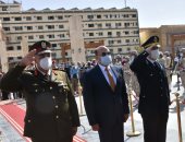 محافظ أسوان يهنئ الرئيس السيسى بعيد الشرطة وذكرى ثورة 25 يناير