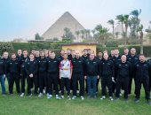 مترجم منتخب النمسا عن كواليس إقامتهم بمصر: رقصوا شعبى وانبهروا بالأهرامات