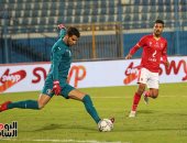 الشحات يهدد مرمى إكرامي في الدقيقة 28.. فيديو