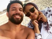 حسن الرداد فى صورة جديدة مع والدته الراحلة: "زمانى كله انا عشته ليك"