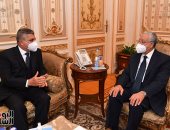 رئيس هيئة قناة السويس يهنئ المستشار حنفى جبالى بتوليه رئاسة مجلس النواب