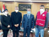 التضامن الاجتماعى والهلال الأحمر بدمياط يقدمان التهنئة للشرطة فى عيدها.. صور