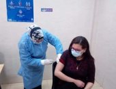 بدء تلقى الأطقم الطبية لقاح كورونا بمستشفيات الوادى الجديد.. صور