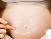 10 طرق هتخلصك من ترهلات البطن بعد الولادة.. أهمها الرضاعة الطبيعية
