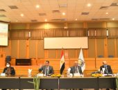 "كارنيه خريج" .. أحدث خدمات جامعة أسيوط لخريجيها للاستفادة من برامجها