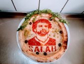 "بالموتزريلا" قارئ يشارك صحافة المواطن بنحت صور صلاح على البيتزا من المانيا