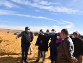 نائب وزير الاسكان يتفقد مشروعات الصرف الصحي بمدينة القاهرة الجديدة 