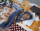 مرض نادر يمنع الطفل عبد الله من الذهاب للمدرسة بأسوان.. وأسرته: مجلس الوزراء ساعدنا