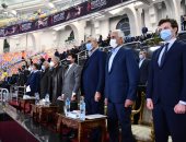 وزير الرياضة يحضر مباراة السويد وفرنسا فى نصف نهائي مونديال اليد 