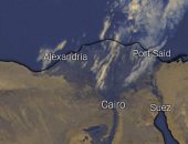 صور الأقمار الصناعية تكشف صفاء الأجواء ورياح جنوبية تقلل فرص سقوط أمطار