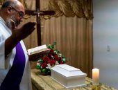 موت الاطفال وهجرة الأطباء كابوس جديد يهدد فنزويلا.. ارتفاع معدل وفيات الرضع بسبب كورونا 30%.. خبراء: 3% من الأطفال مصابون بالفيروس خلال الموجة الثانية.. وأكثر من 22 ألف طبيب يهجر البلاد