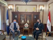 وزير السياحة يلتقى نجيب ساويرس لمناقشة رفع كفاءة الخدمات السياحية بالأهرامات
