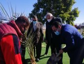  رئيس"التنظيم والإدارة" يدشن منظومة تحديث الملف الوظيفى لموظفى الوادى الجديد