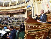 وزير الإسكان يطالب النواب بالتعاون لتلبية احتياجات المواطنين وتحسين ظروفهم.. صور