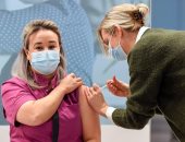 الصحة البريطانية: الجرعة الأولى من لقاح كورونا تقلل نقل العدوى بنسبة 30%